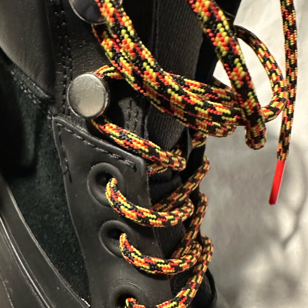 Sorel Black and Brown Winter Boots - Picture 5 of 5